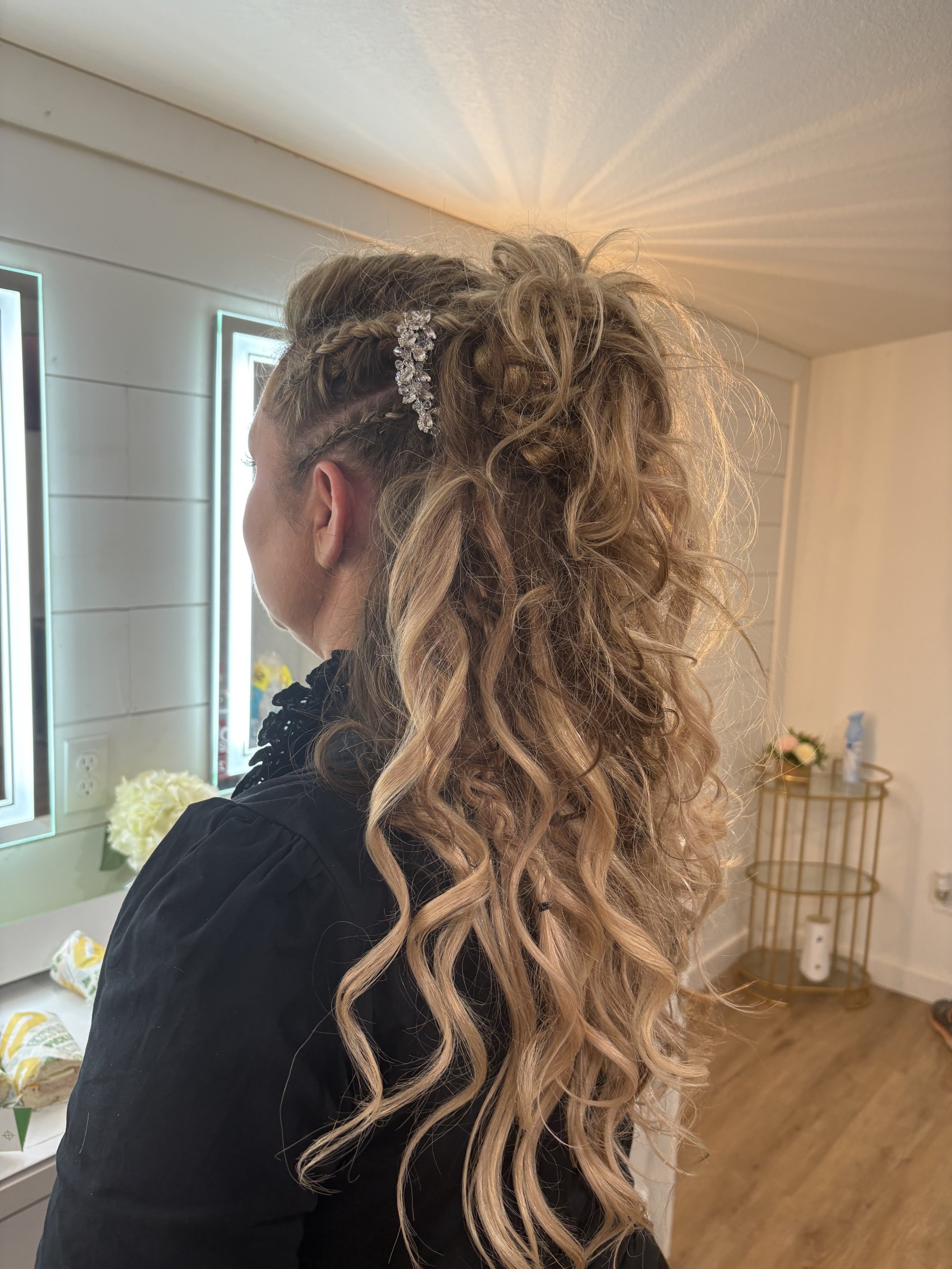 Full Events Services cut in Fort Smith by Salon Elements