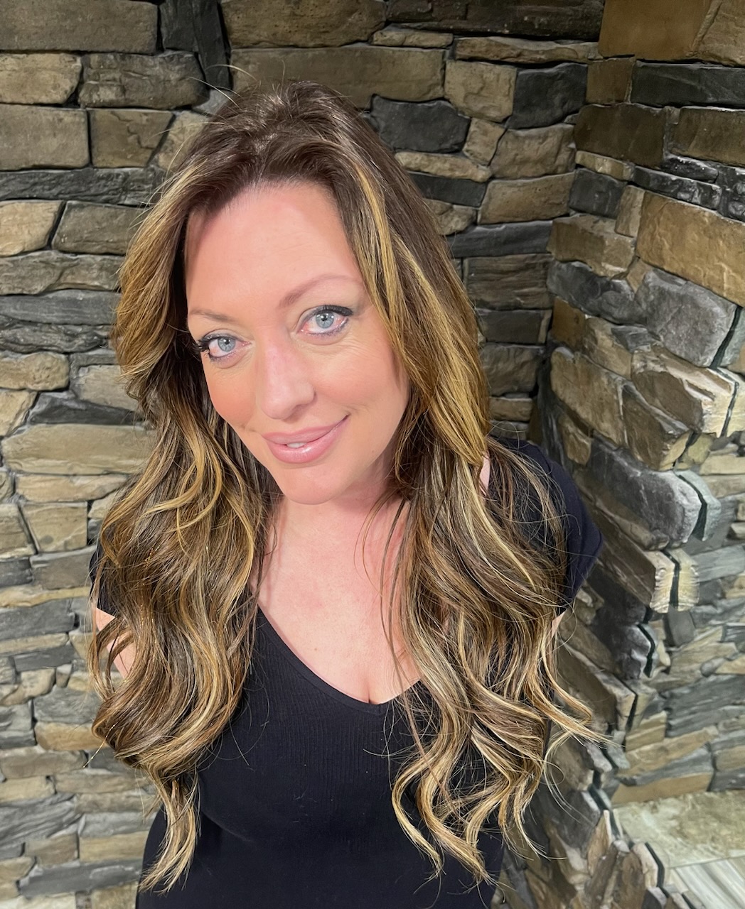 Sarah at Salon Elements - Hackett, AR