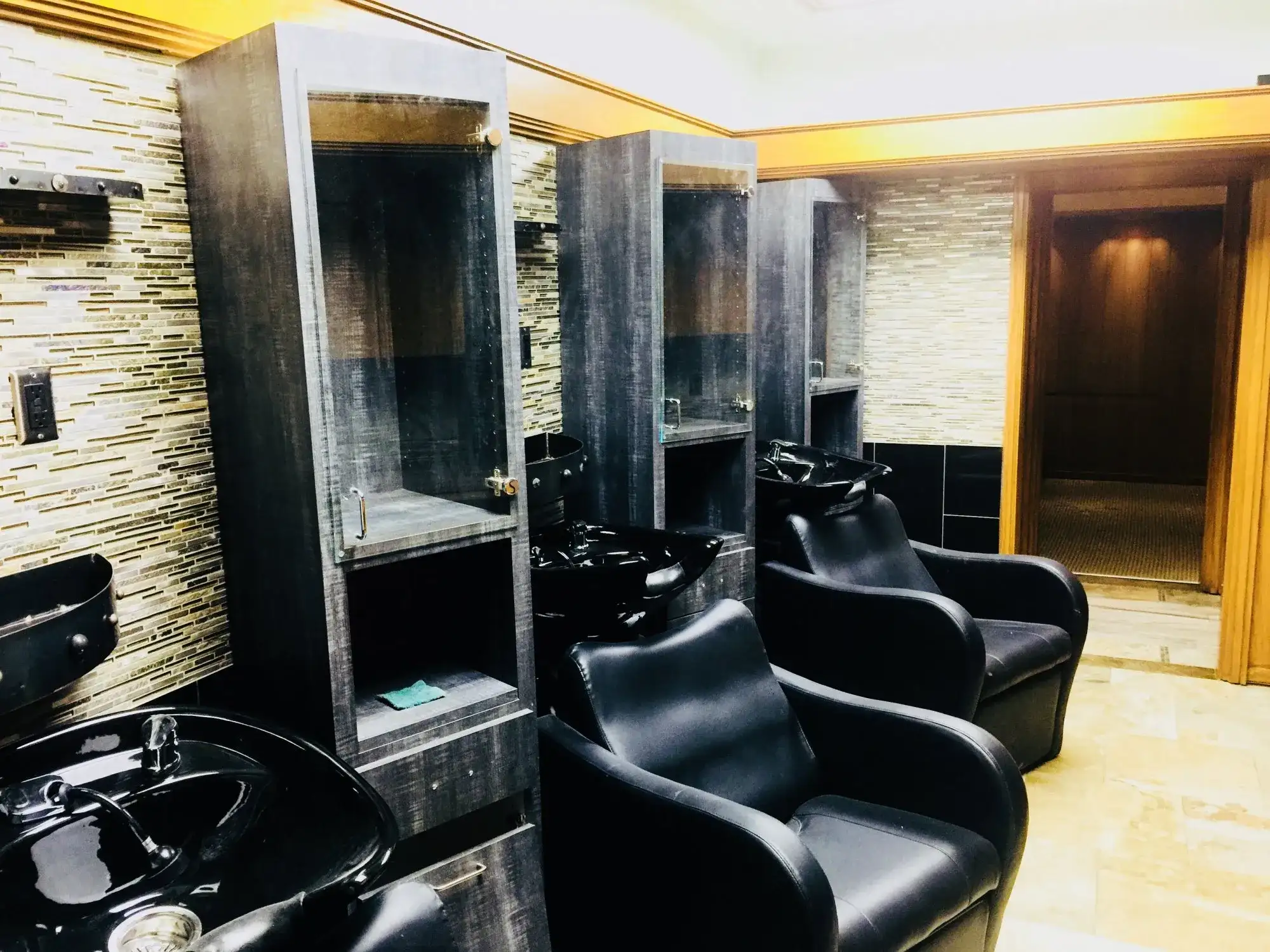 Hair Salon completed by Salon Elements in Van Buren, AR